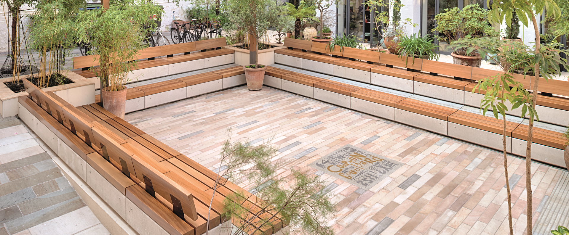 Metrolinia seating in a courtyard