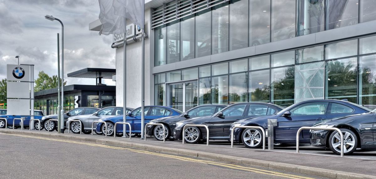 BMW/Mini Showroom, Borehamwood, Case Study | Marshalls | Marshalls