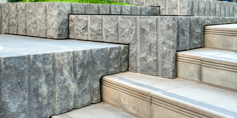 Unique interlocking retaining wall