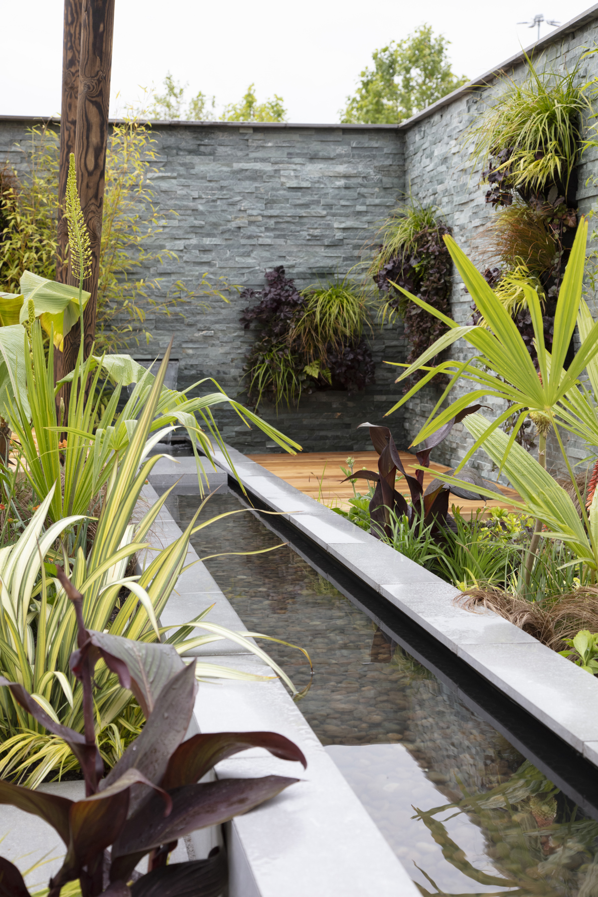 Rectangular Backyard Designs Sunken Seating Area | Garden Designs