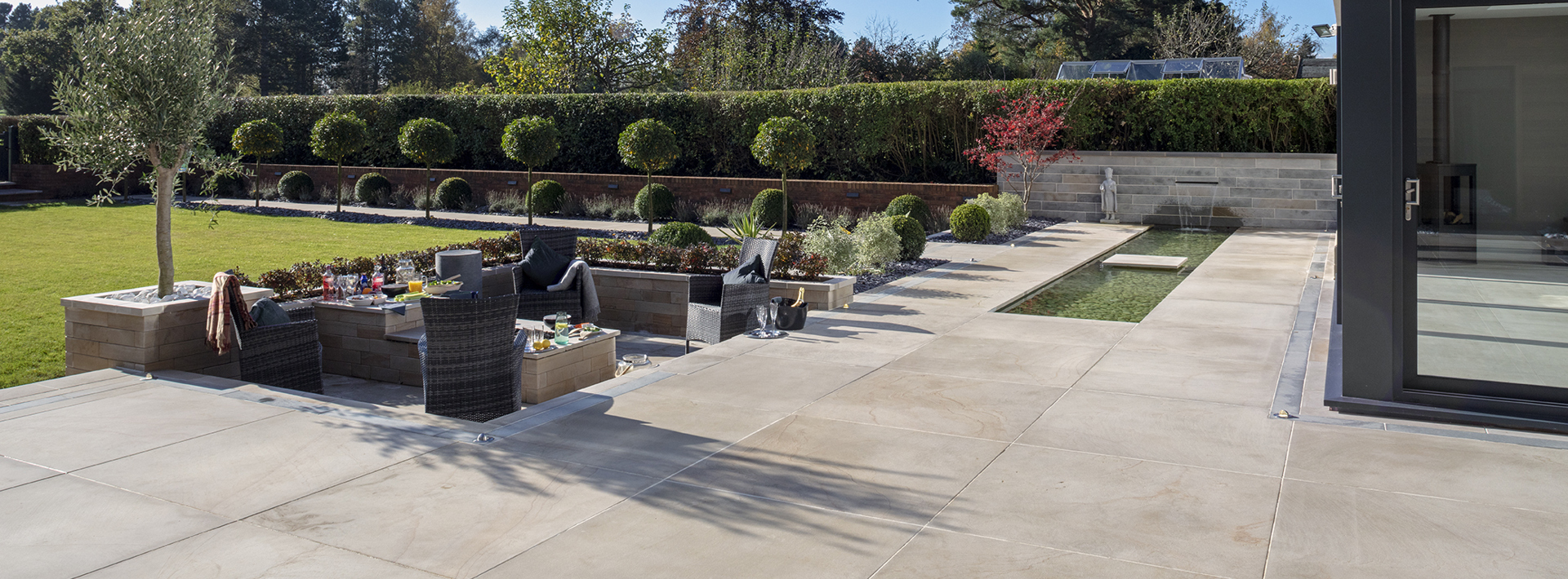 17 Large Garden Design Ideas Hero Image