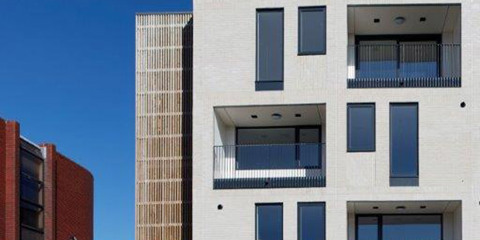 Walling made from facing bricks