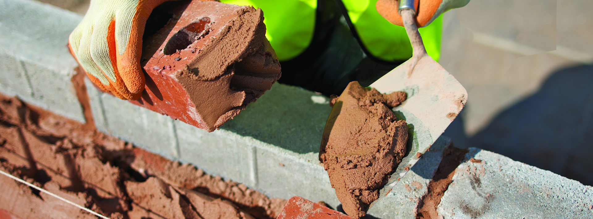 We answer the top questions builders have surrounding mortar Hero Image