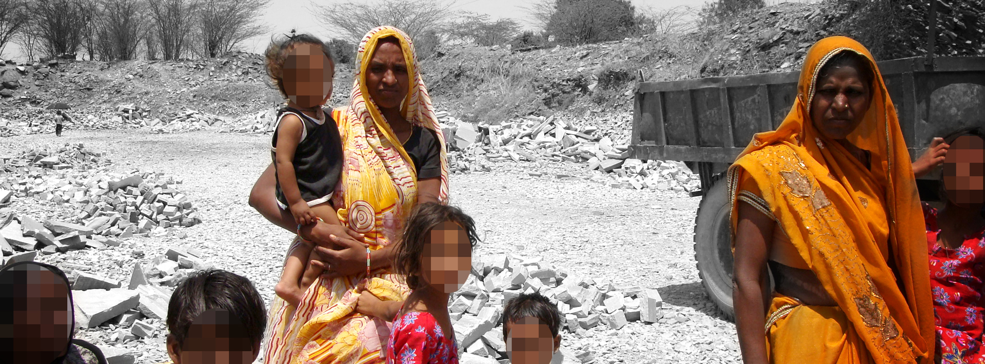 Marshalls CEO speaks directly with former child labourer in the sandstone sector in Rajasthan, India. Hero Image