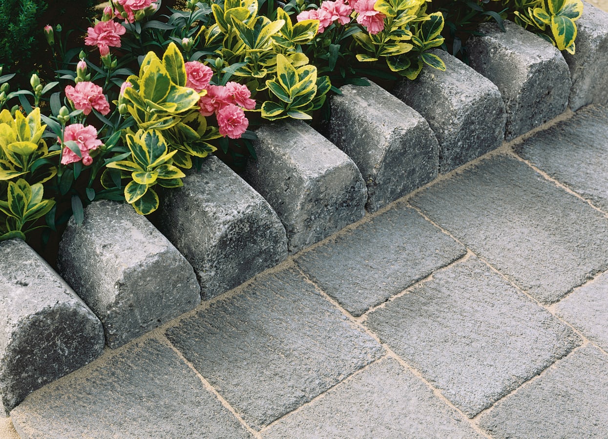 Marshalls Drivesett 4 in 1 kerb pennant grey