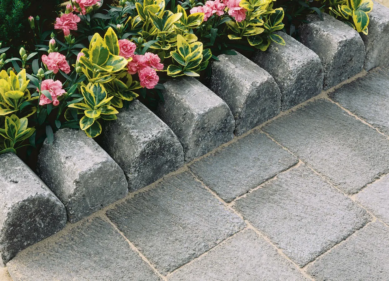 Marshalls Drivesett 4 in 1 kerb pennant grey