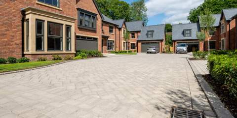 Tegula Priora in Pennant Grey