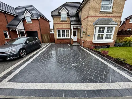 Lunar® installed by Neil Walker Landscaping
